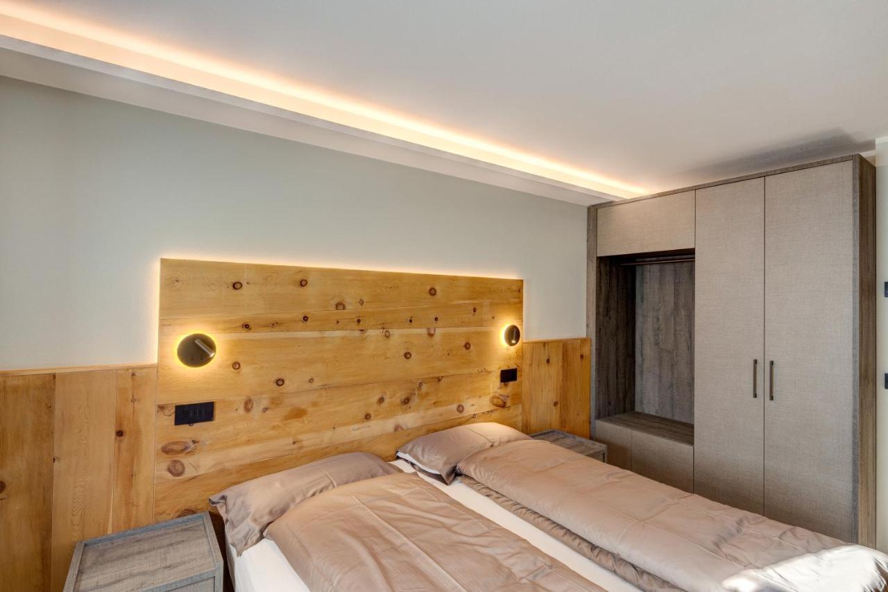 Snow Mountain Planet Suite House Livigno Exterior photo